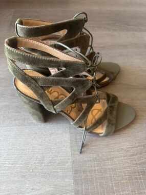 Sam Edelman Olive Green Suede Lace-Up Block Heel Sandals Sz11